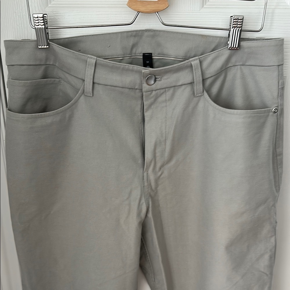 Lululemon ABC Classic Fit W34 Worn Once Gray Pants